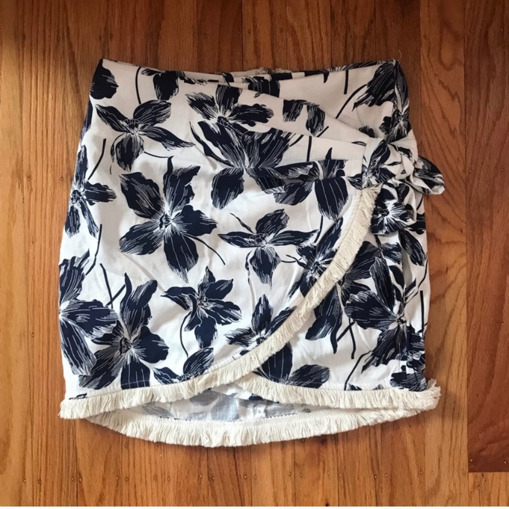 LF Hawaiian floral wrap skirt